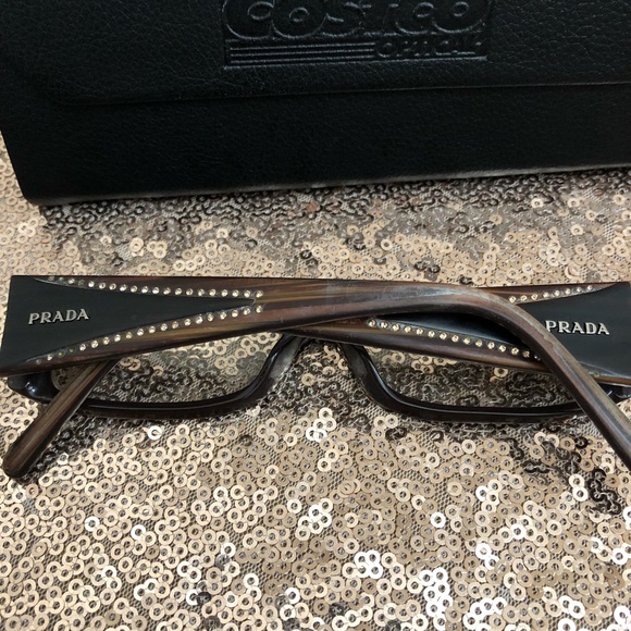 Prada Frames - Picture 2 of 7